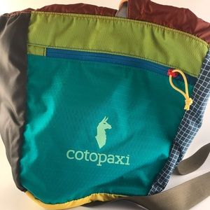 Cotopaxi 10L Shoulder bag